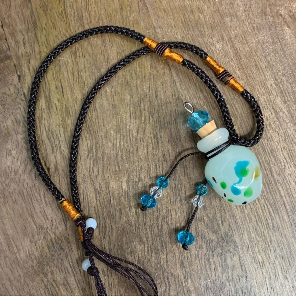Handcrafted Glass Pendant Necklace for Essentials Oils